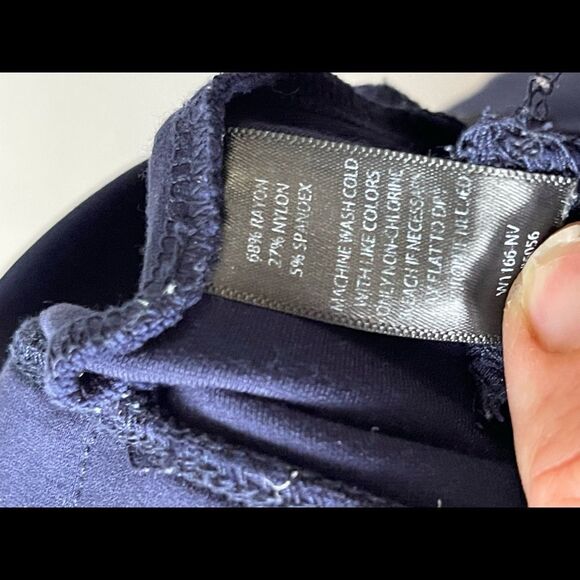 BATABRAND navy skinny pants size small - Picture 8 of 8